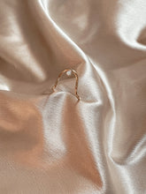Load image into Gallery viewer, Dunes Opal Ring