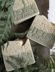 Gardener’s Dual Exfoliation Palm Free Handcrafted Soap