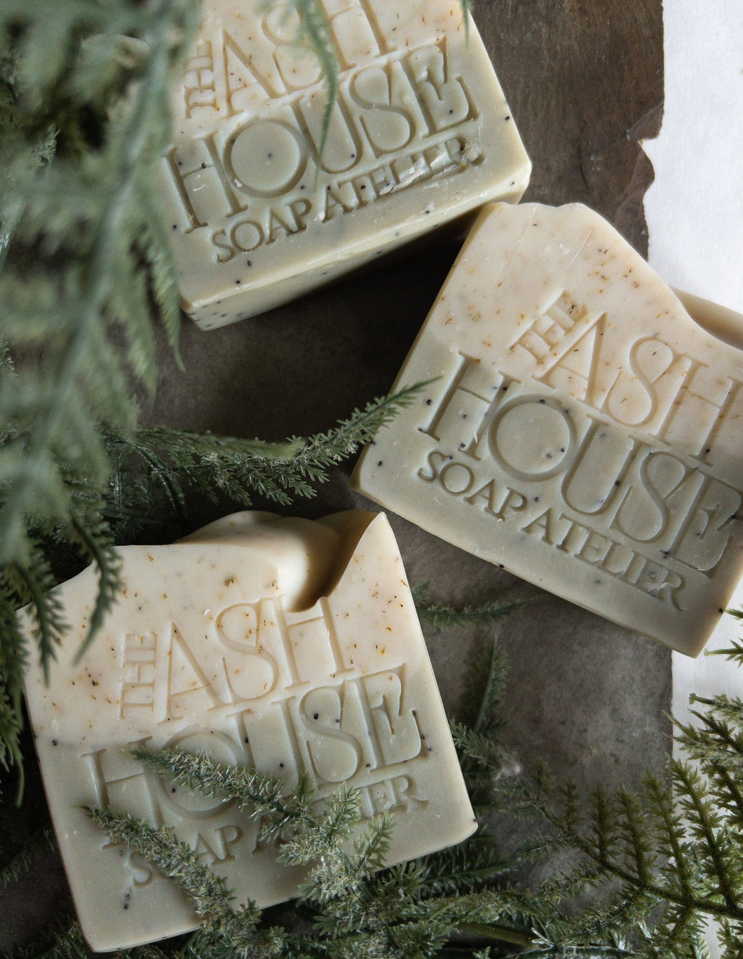 Gardener’s Dual Exfoliation Palm Free Handcrafted Soap
