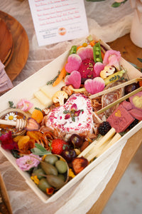 Date Night Bundle (Charcuterie + Flowers)