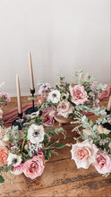 Load image into Gallery viewer, Petite Arrangement Trio